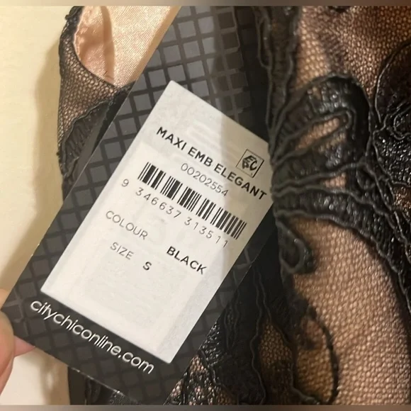 City Chic Elegant Black Dress High Low Design - Picture 6 of 11